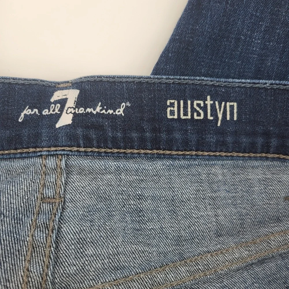 7 For All Mankind classic versatile